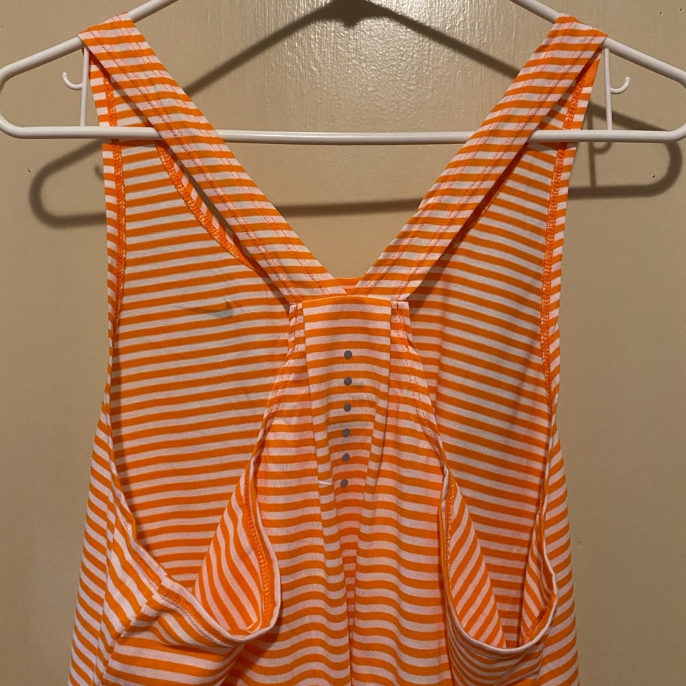 Nike Tanktop - Picture 2 of 2